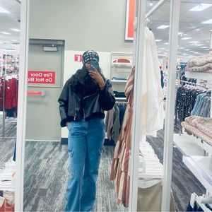 Meet your Posher, Harlyn